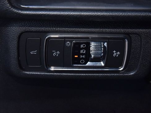 Certified 2022 Lincoln Corsair AWD w/ Premium Package image 31