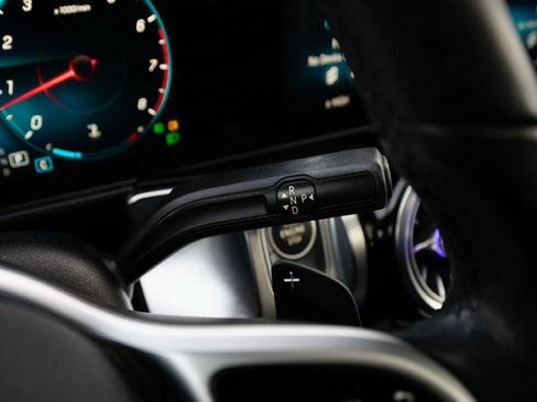 Used 2020 Mercedes-Benz GLB 250 4MATIC image 57