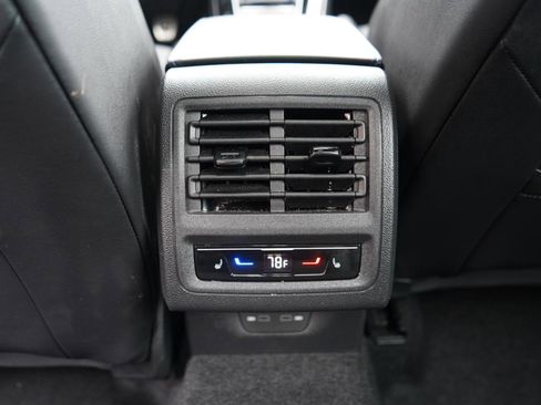 Used 2023 Volkswagen Golf R image 49