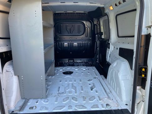 Used 2022 RAM ProMaster City Tradesman FWD image 7