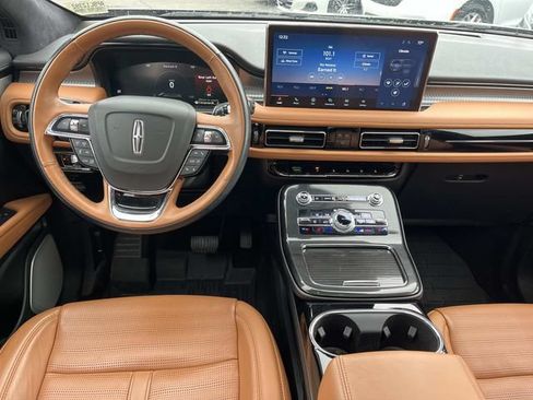 Used 2023 Lincoln Nautilus Black Label AWD/4WD image 15