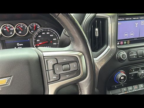 Used 2021 Chevrolet Silverado 1500 LT image 13