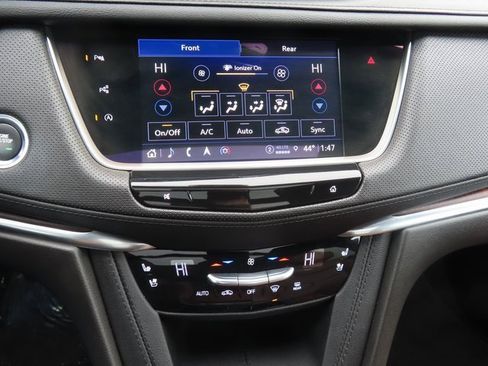 Used 2023 Cadillac XT5 Premium Luxury w/ Technology Package image 30