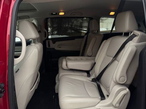 Used 2025 Honda Odyssey EX-L image 18