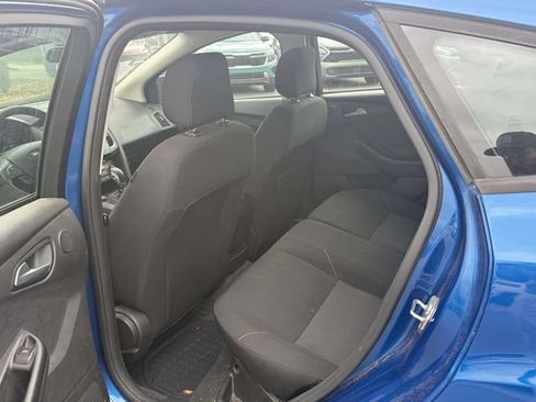 Used 2018 Ford Focus SEL FWD image 5