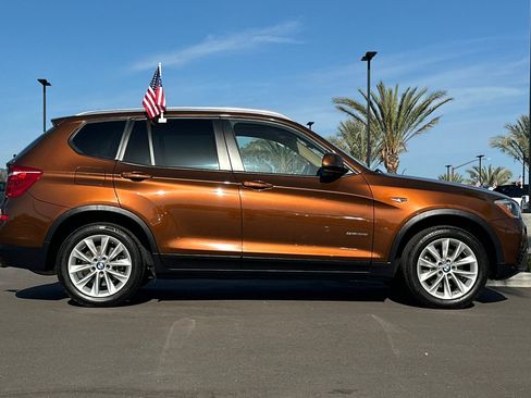 Used 2017 BMW X3 sDrive28i RWD image 3