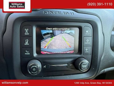 Used 2017 Jeep Renegade Limited FWD image 19
