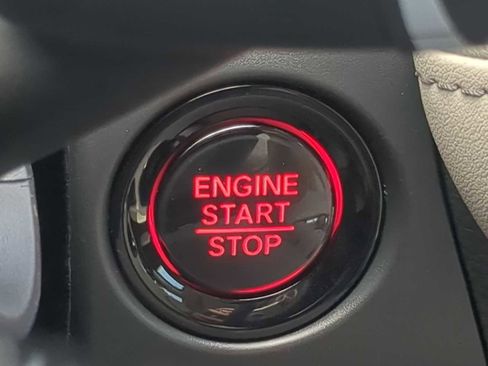 New 2026 Honda HR-V EX-L image 25