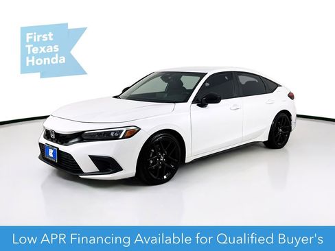 Used 2023 Honda Civic Sport image 3