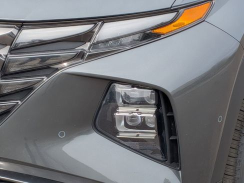 Certified 2022 Hyundai Tucson Limited image 9