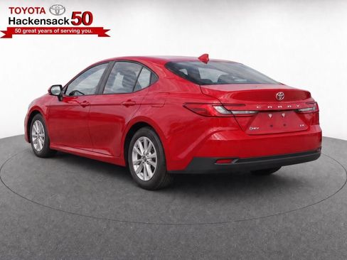 Used 2026 Toyota Camry LE FWD image 3