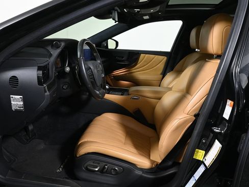 Used 2021 Lexus LS 500 AWD w/ Luxury Package image 3