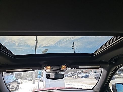 Certified 2018 Dodge Durango GT w/ Premium Group image 5