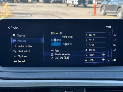 Used 2022 Lexus RX 450hL Luxury image 19