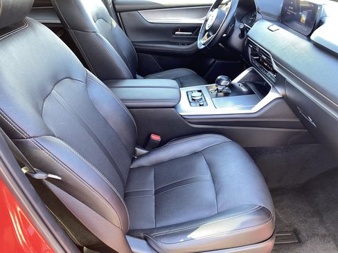 Used 2024 MAZDA CX-90 3.3 Turbo w/ Preferred Plus image 11