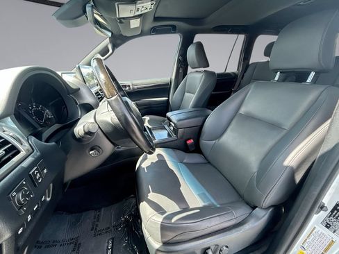 Certified 2023 Lexus GX 460 Premium AWD/4WD image 35