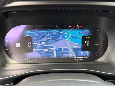 Certified 2023 Volvo C40 P8 Recharge Ultimate AWD/4WD image 39