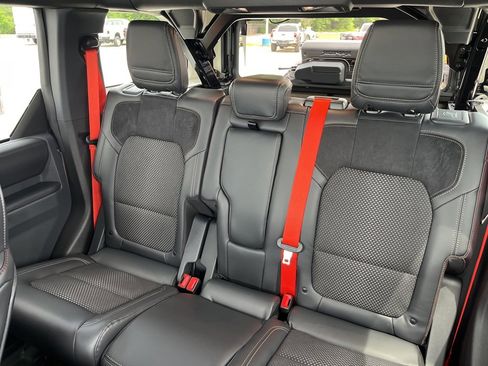 New 2025 Ford Bronco Raptor image 17