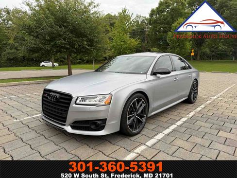 Used 2016 Audi S8 Plus AWD/4WD image 1