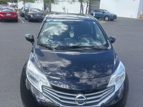 Used 2016 Nissan Versa Note SV image 2