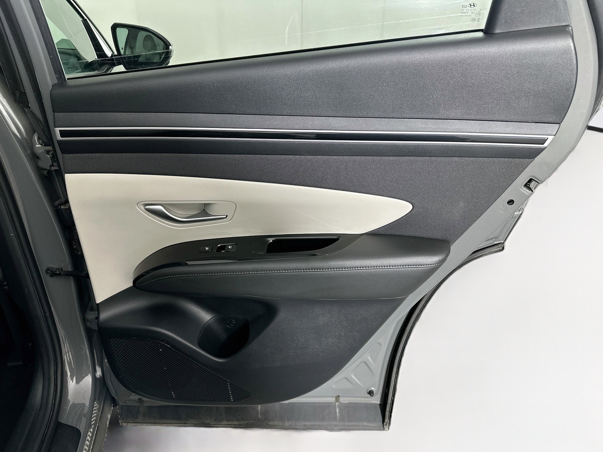Used 2024 Hyundai Tucson Limited FWD image 31