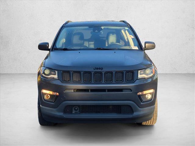 Used 2018 Jeep Compass Latitude w/ Popular Equipment Group FWD image 2