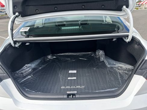 New 2026 Toyota Camry Hybrid image 16