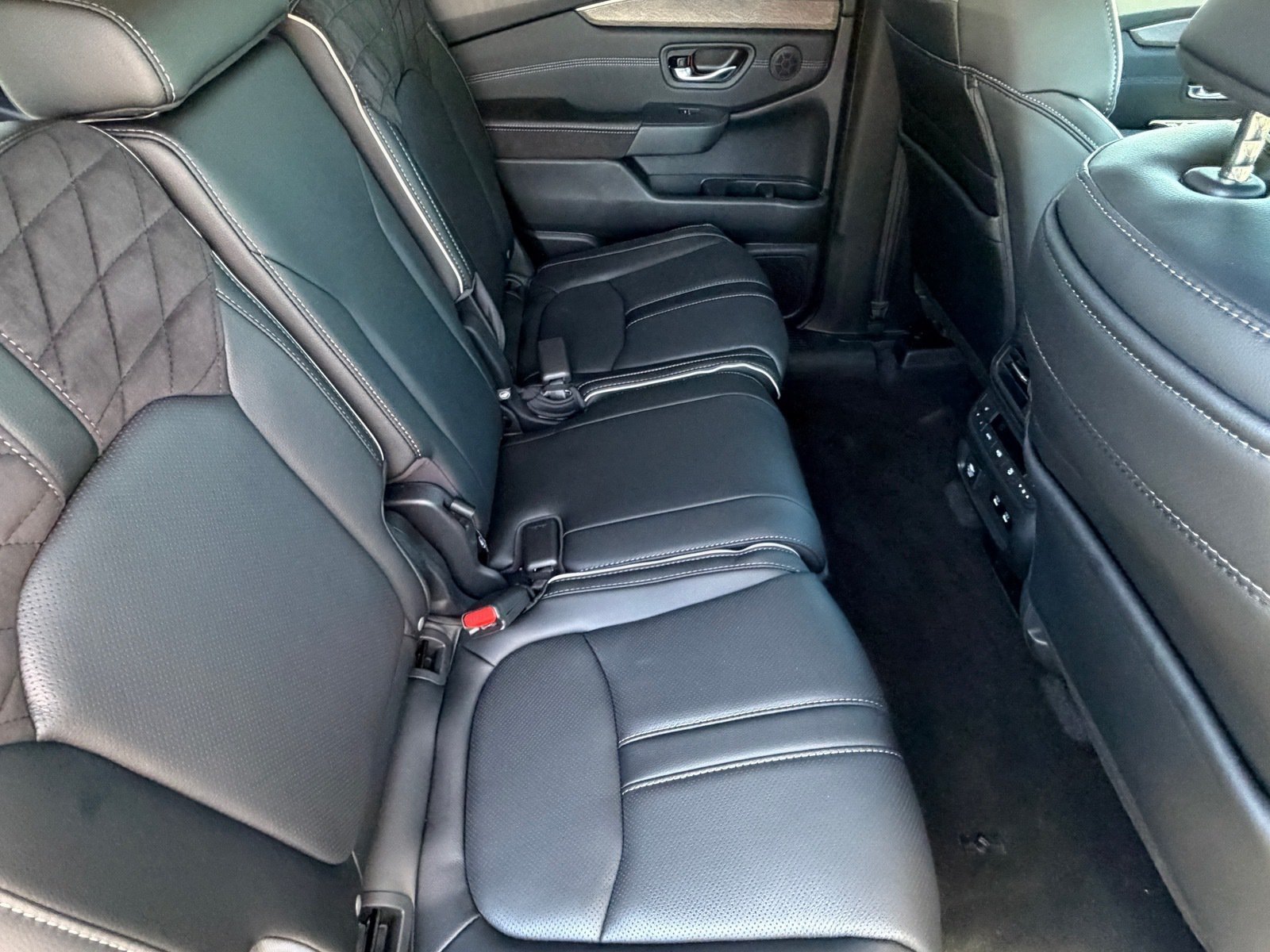 New 2026 Honda Pilot Elite image 12