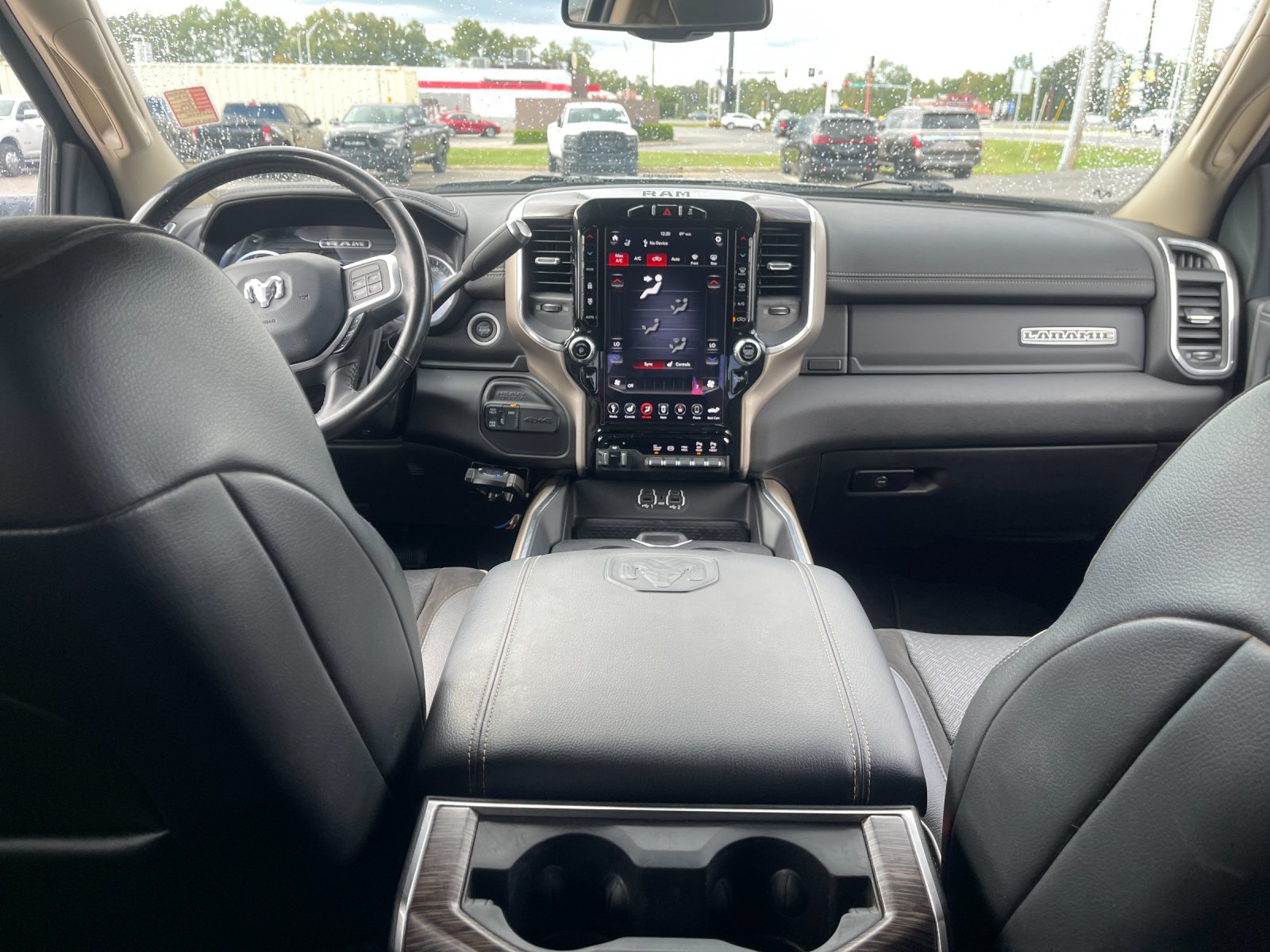 Used 2020 RAM 2500 Laramie AWD/4WD image 15