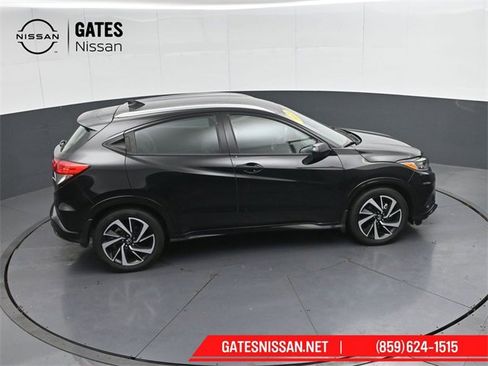 Used 2019 Honda HR-V Sport image 45