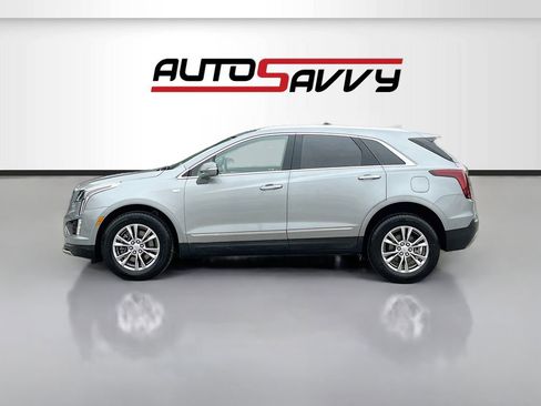 Used 2023 Cadillac XT5 Premium Luxury w/ Technology Package FWD image 4