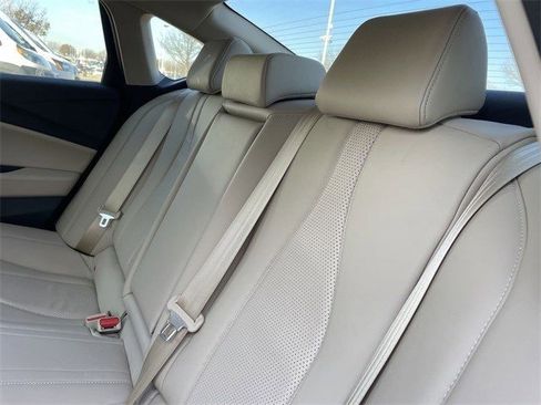 Used 2025 Acura TLX w/ Technology Package image 25