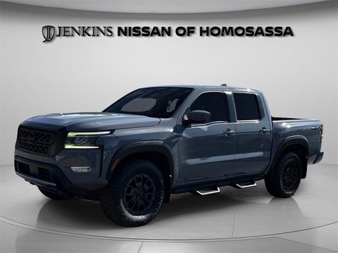 Certified 2022 Nissan Frontier PRO-4X w/ Pro-4X Premium Package image 5