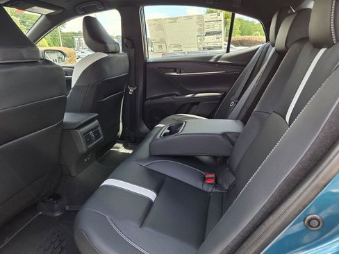 New 2026 Toyota Camry SE FWD image 6