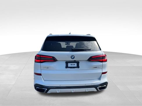 Used 2022 BMW X5 xDrive45e w/ M Sport Package image 5