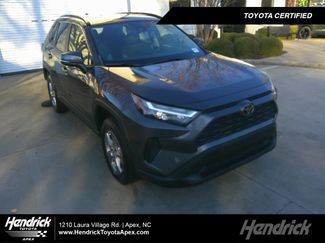 Used 2022 Toyota RAV4 XLE video 1