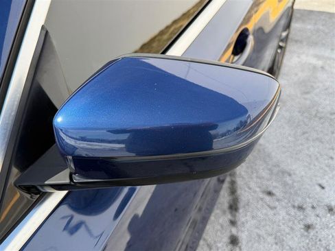 Used 2020 BMW 330i Sedan w/ Executive Package image 13