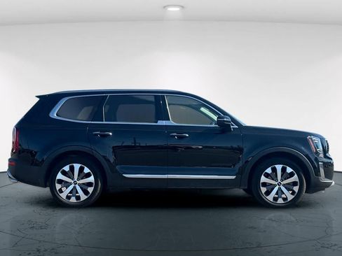 Used 2022 Kia Telluride S AWD/4WD image 6