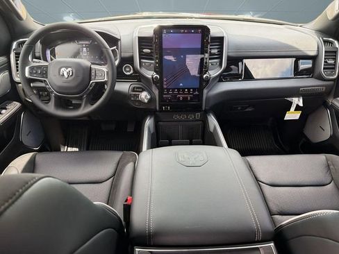 New 2026 RAM 1500 Laramie AWD/4WD image 17