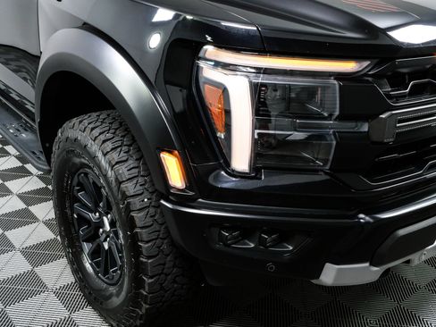 Used 2024 Ford F150 Raptor AWD/4WD image 36