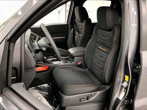 New 2026 Nissan Frontier PRO-4X w/ Pro-4x Convenience Package AWD/4WD image 10