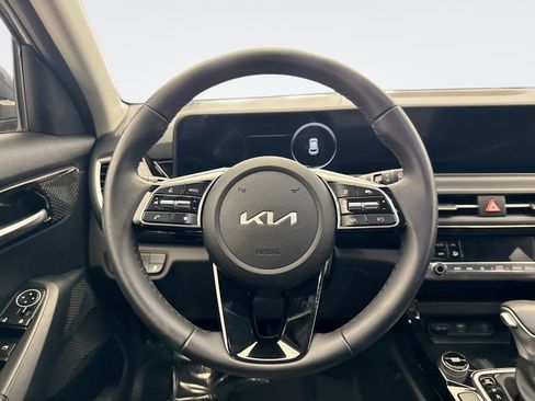 Used 2024 Kia Seltos S AWD/4WD image 12