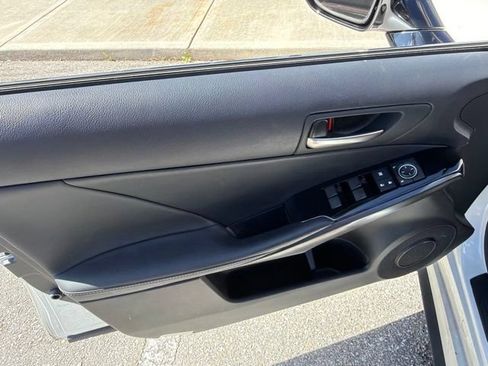 Used 2024 Lexus IS 300 w/ Comfort Package RWD image 4