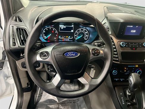 Used 2023 Ford Transit Connect XL image 11