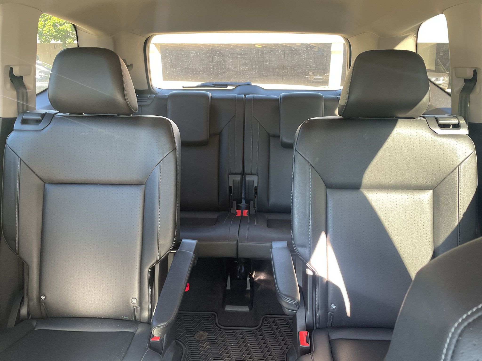 Used 2019 Volkswagen Atlas SE w/ Towing Package FWD image 10