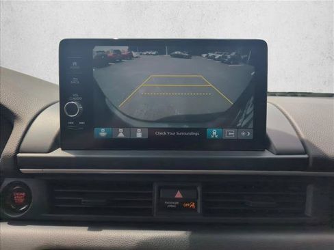 Used 2023 Honda Pilot Touring image 17