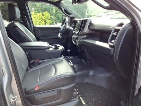Used 2023 RAM 2500 Tradesman w/ Safety Group AWD/4WD image 10