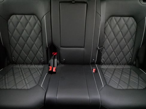 Certified 2025 Volkswagen Atlas SEL Premium R-Line image 13