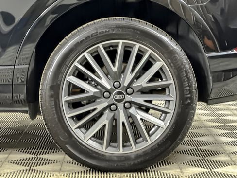 Used 2022 Audi Q3 2.0T Premium w/ Convenience Package image 24