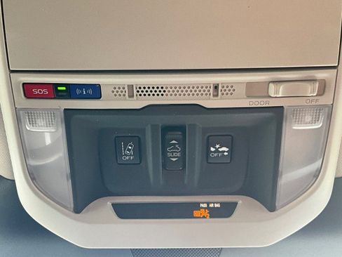 Used 2022 Subaru Forester Premium image 17